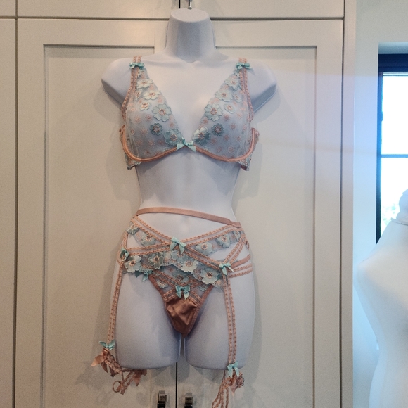 For love and lemons Aurora Bra - Picture 4 of 5